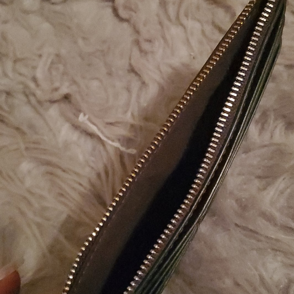 Wristlet - Picture 3 of 3